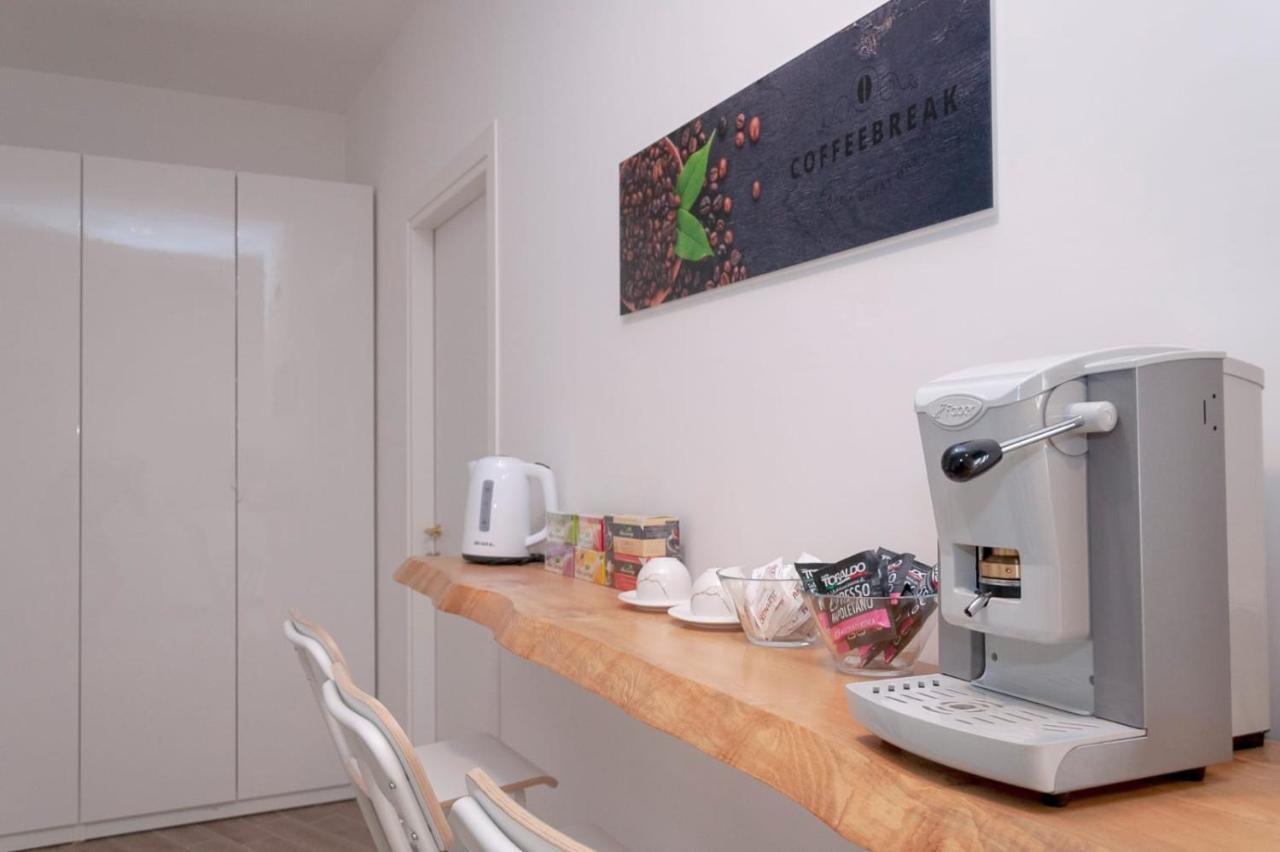 ナポリ Costa46 Bed & Breakfast エクステリア 写真